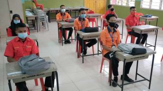 Covid_school_shutterstock